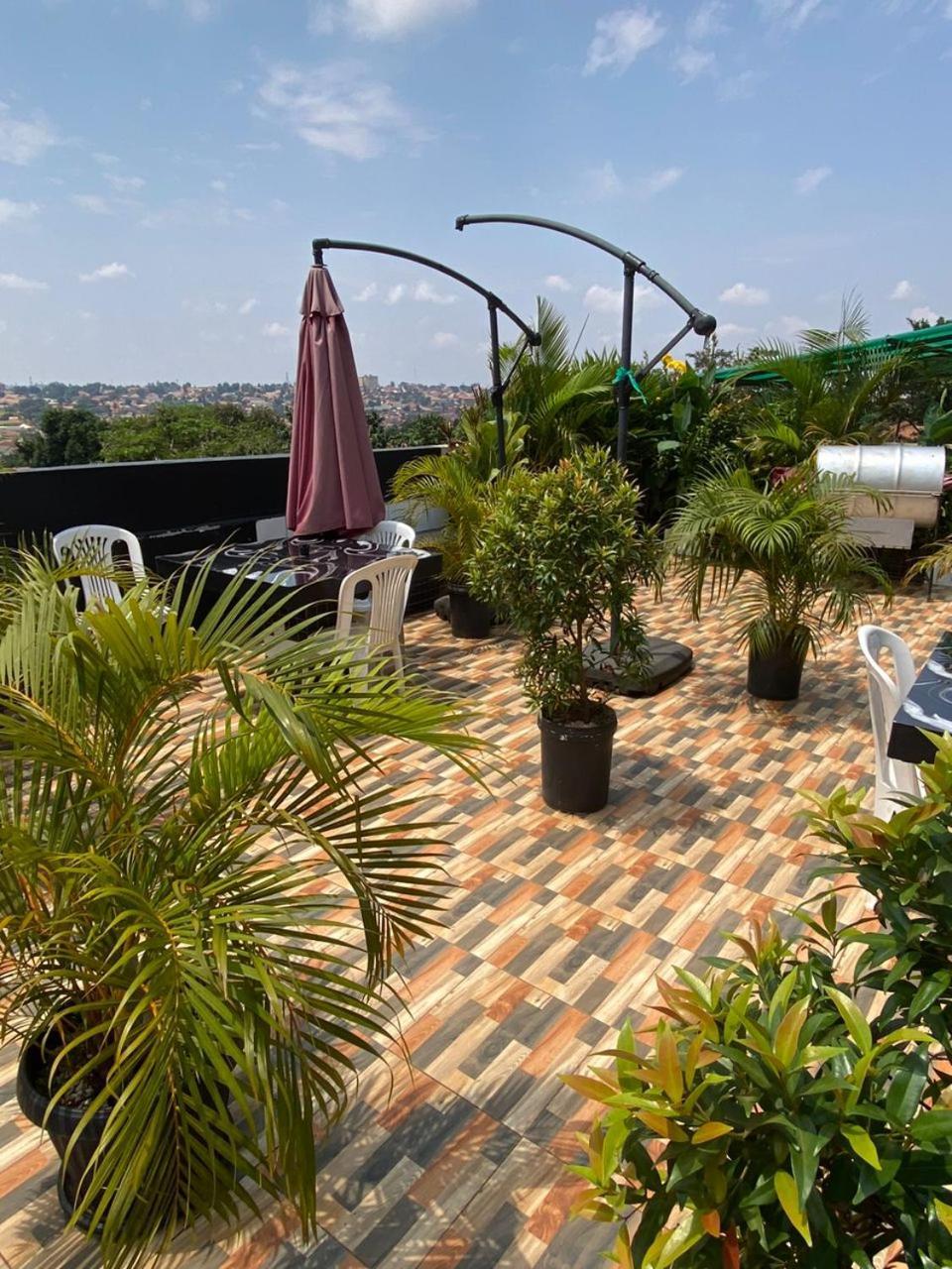 Javelin Hotel , Kampala, Uganda Tula Exterior photo