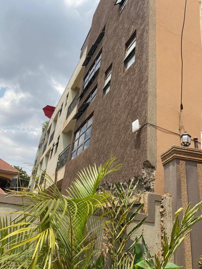 Javelin Hotel , Kampala, Uganda Tula Exterior photo